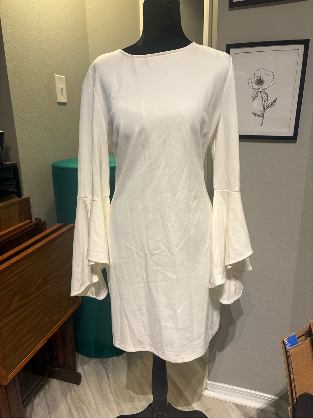 Lulu's White Long-Sleeve Bell-Sleeve Mini Dress